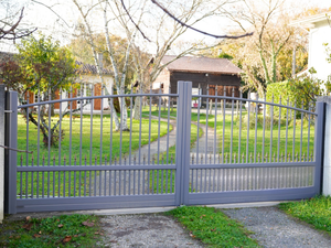 Suministro directo de fábrica Paneles de valla de <span class=keywords><strong>metal</strong></span> de persiana de aluminio de alta calidad para jardín al aire libre - Product Image 5