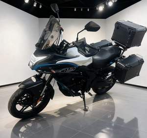 Motocicleta Usada de Gasolina de 300cc con Inyección Electrónica de Combustible y Sistema de Refrigeración por Agua - Product Image 2