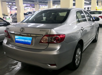Toyota Corolla d'occasion 2013, modèle spécial 1.6L manuel, finition GL haut de gamme, berline manuelle, durable et économe en carburant
