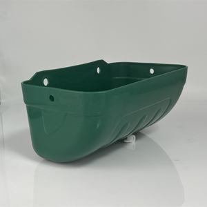 Mangeoire en plastique de haute qualité pour volailles, moutons, chèvres, porcs avec clip – Équipement d'alimentation pour volailles - Product Image 2