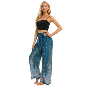 Pantalons palazzo pour femmes, pantalons thaïlandais, pantalons de yoga à jambes larges, vêtements bohèmes, pantalons boho - Product Image 5