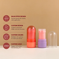 Stick de blush rotatif vide de 8g, emballage plastique, conteneurs cosmétiques personnalisables avec logo OEM pour blush, écran solaire et parfum solide