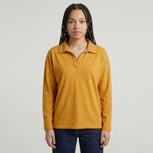 Chemise jaune moutarde à manches courtes pour femme, 100 % polyester tricoté, couleur unie, coupe classique, anti-boulochage, logo personnalisé numérique - Product Image 1