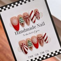 Nouvelle Arrivée Faux Ongles à Presser Faits Main de Noël, Qualité Supérieure, Forme Amande, Motifs French Cat Eye, pour Fêtes, Fournisseur d'Ongles