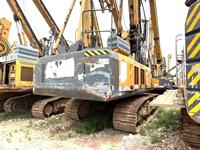 Foreuse rotative sur chenilles d'occasion XCMG XR220D de 67 m de profondeur en stock