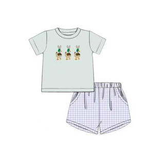 Ensemble 2 pièces décontracté pour enfants : T-shirt et short en coton et élasthanne imprimé canards sauvages de Pâques – Vêtements pour garçons en gros - Product Image 3