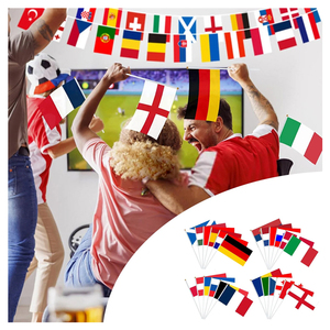 <span class=keywords><strong>Bandiere</strong></span> a Mano Personalizzate per Tutti i Paesi, Design con Logo Aziendale, <span class=keywords><strong>Bandiere</strong></span> Pubblicitarie Personalizzate per Eventi Sportivi di Calcio Mondiale 2026, Basso MOQ - Product Image 2