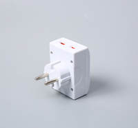 Konverter steker adaptor perjalanan, colokan Inggris 13A steker multi-guna dengan lampu indikator