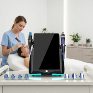 Máquina de Microagujas RF CryoM9 Ice-Gold de 3.ª Generación con Doble Mango, Enfriamiento Criogénico y Aguja Aislada para Acné, Cicatrices y Estrías - Product Image 6