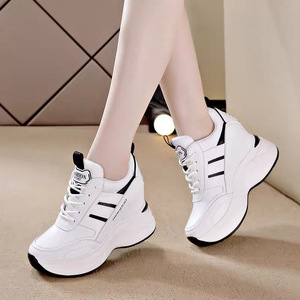 Nouvelle Arrivée : Baskets compensées à talon dissimulé pour <span class=keywords><strong>femme</strong></span>, rehaussantes, à lacets, décontractées pour la marche - Product Image 2