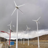 Système hybride éolien solaire commercial de grande taille 5KW 48v 96v 120v 220v pour projets industriels et production à grande échelle