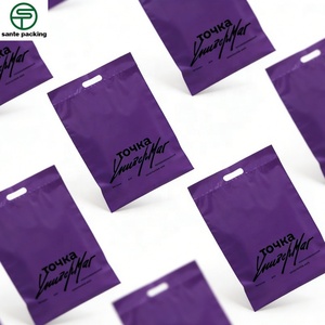 ถุงซิปล็อคแบบรีซีลได้สำหรับบรรจุภัณฑ์เสื้อผ้าฮู้ดดี้แบบเสื้อยืด CPE GRS เป็นมิตรกับสิ่งแวดล้อม  แบบหรูหรา  ผิวสัมผัสนุ่ม - Product Image 2