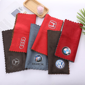 Serviette de lavage de voiture en microfibre double face 30x30cm absorbante pour le nettoyage intérieur - Product Image 2
