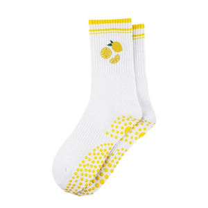 Calcetines Antideslizantes de Alta Calidad Color Amarillo Limón y Transpirables para Fitness, Calcetines de Yoga con Logotipo Personalizado para Mujer - Product Image 4