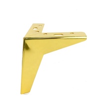 WINSTAR 15cm Metall Gusseisen Dreieck Möbel Beine Hot Sale Zeitgenössisches Design für Esszimmer Hotel Sofa Tisch Bett Schrank
