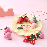 Kit de fabrication de porte-clés en cuir, fournitures d'artisanat DIY avec breloques, fermoirs mousquetons, kit de fabrication pour porte-clés personnalisés, cadeaux de la Saint-Valentin