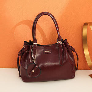 Bolsos Tote de Mujer de Alta Calidad 2025, Bolsos Escolares de Gran Capacidad, Bolsos Casuales de Mano y Hombro, Bolsos de Cuero de Alta Calidad - Product Image 6