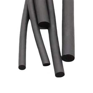 Tira de sellado estriada de espuma de retención de pantalla de diferentes tamaños y tipos de diseño moderno para retención de puertas y <span class=keywords><strong>ventanas</strong></span> - Product Image 1