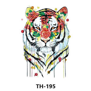 Hermosos dibujos de arte corporal Sexy Tigre <span class=keywords><strong>animales</strong></span> transferencia de agua mangas de brazo pierna pecho temporal tatuaje negro flores para mujeres - Product Image 4
