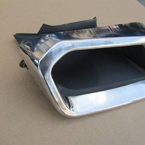 Gorge de queue de tuyau d'échappement RS5 OEM:18310-3B4-H01 18320-3B4-H01H-ONDA C-RV 2023-2024 Le <span class=keywords><strong>manchon</strong></span> de garniture de silencieux est chromé - Product Image 2