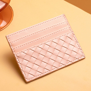 Organizador de Cartões Ultra-Fino em PU Trançado, Sem Fecho, Compacto, com Compartimento para Cartões de Crédito e ID para Homens e Mulheres - Product Image 2