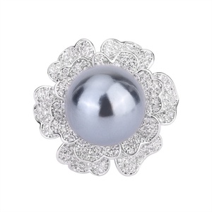 High Quality Eco-friendly Copper <b>Women</b> 14MM Grey Shell Pearl Floral Necklace <b>Rings</b> <b>Set</b> Jewelry <b>Set</b> for Daily Wear - Product Image 2