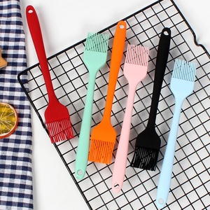 Wholesale Heat Resistant <b>Baking</b> <b>Silicone</b> Pastry Oil Brush Set Silicon Basting Brush for Kitchen - Product Image 6