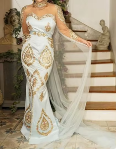 Robe longue élégante ornée à la main avec des perles et des pierres en verre |   Vêtements de mariage/de soirée pour femmes - Product Image 3