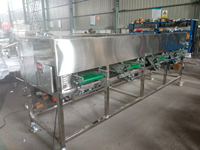 Machine de tri de taille pour oignons et ail, trieuse de taille pour oignons et ail de type à bande perforée