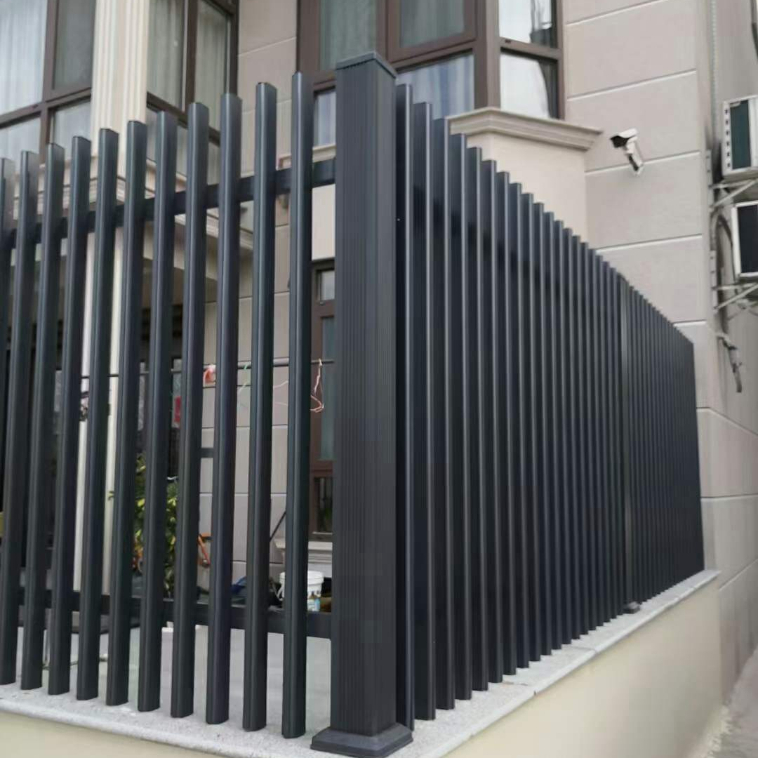 Gemaakt In China Huis Ijzeren Privacy Hek Ontwerpen Buiten Tuin Muur Decor Zwart Aluminium Hek Mentale Omheining