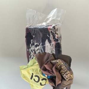 Trapos de Limpieza Industriales de 10 kg, 20 kg, 25 kg, Trapos de Algodón de Colores Mezclados para Absorción de Aceite por Compresión - Product Image 1