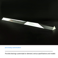 Lentilles de prisme à angle droit de haute précision Filtres en verre optique personnalisés Prismes en verre optique traités