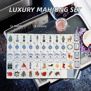 Juego de Fichas de Mahjong Portátiles de Lujo Americanas con Grabado Navideño para Viajes y Entretenimiento - Product Image 1