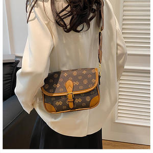 Vintage impression femmes sacs 2025 nouveaux sacs de bureau pour femmes luxe rétro mode épaule petits sacs carrés en gros - Product Image 3