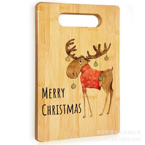 Tabla de cortar de bambú de 11.6x17.6 pulgadas con diseño navideño grabado para uso en la cocina - Product Image 2