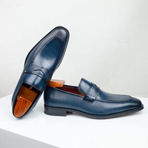 Chaussures Richelieu en Cuir Véritable pour Hommes, Modèle 2025, Nouveauté, Bout Carré, Semelles Épaisses, Rehaussantes, Style Britannique, à Enfiler, Intemporelles - Product Image 1