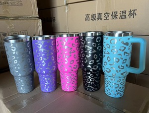 Gran oferta, artículos en stock, vaso de viaje de aventura de 40oz aislado al vacío de acero inoxidable con asa - Product Image 5