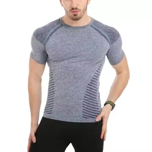 Camiseta Deportiva Estampada Ajustada para Hombre al por Mayor, Personalizada para Gimnasio y Entrenamiento, de Secado Rápido, Transpirable, 240 Gramos, Jersey Liso - Product Image 4