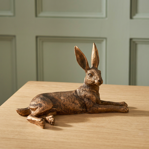 Sculpture de lapin décontractée, décoration intérieure, accessoires de décoration, lapins en bronze décoratifs, statue de lapin, idées de cadeaux de Pâques - Product Image 1