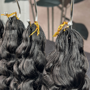 Cheveux humains bouclés birmans pour tresses au crochet, nœuds miracle, 100% cheveux humains bruts, tresses bohèmes, cheveux humains au crochet effet plume - Product Image 1
