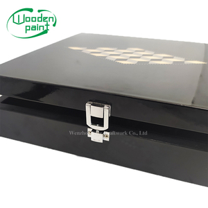 Commercio all'ingrosso due in uno mano vernice nera portatile <span class=keywords><strong>scacchi</strong></span> gioco da tavolo Set stampo legno <span class=keywords><strong>scacchi</strong></span> pezzi scatola di immagazzinaggio - Product Image 6