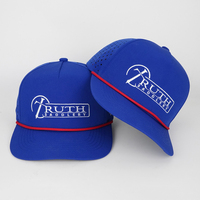Gorra Deportiva Azul Impermeable con Orificios Cortados a Láser, Logotipo Bordado Personalizado, Parche de Goma, Gorra de Poliéster con Cuerda para Hombre