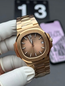 นาฬิกาข้อมือจักรกลกันน้ำคุณภาพสูงสั่งทำพิเศษ ดีไซน์หรูหรา หน้าปัดทรงเหลี่ยมทันสมัย สายสแตนเลสสำหรับผู้ชาย - Product Image 6