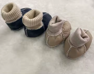 <span class=keywords><strong>Botas</strong></span> de invierno unisex para bebé de piel de oveja australiana con forro polar cálido y suela antideslizante - Product Image 2