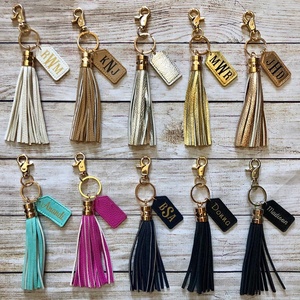 Porte-clés à pompon en cuir PU personnalisé vierge avec monogramme pour cadeaux promotionnels – Vente en gros - Product Image 1