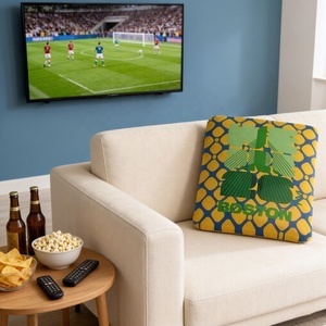 Nouveau style 2026 <span class=keywords><strong>Coupe</strong></span> <span class=keywords><strong>du</strong></span> <span class=keywords><strong>Monde</strong></span> <span class=keywords><strong>FIFA</strong></span> Boston Coussin décoratif doux imprimé trophée pour le camping, la décoration intérieure et les cadeaux - Product Image 5