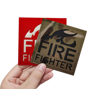 Laser Glow in Dark FIRE FIGHTER Tactique Réfléchissant IR Vêtements Logo Rescue Label Patch Sac à Coudre Chapeau Veste à Coudre - Product Image 1