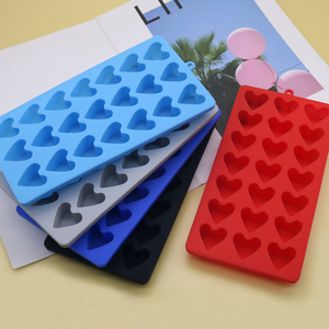 Molde de silicona en forma de corazón Flexible, respetuoso con el medio ambiente, para galletas de Chocolate, dulces, decoraciones para hornear, herramientas personalizadas para helados de comida DIY - Product Image 1