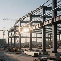 Entrepôt à structure en acier de bonne durabilité et doté d'un espace intérieur spacieux, avec une construction en acier préfabriquée conçue pour le stockage en vrac