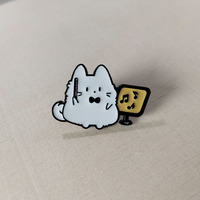 Adorable épingle en émail chat musical Idéal pour les amateurs de musique de chat en chat blanc de mode mignon avec un nœud papillon et une musique jaune